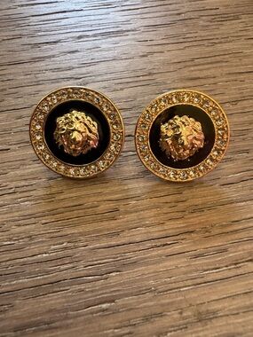 Vintage Style Gold Lion Head Crystal Button Earrings in Black and Gold